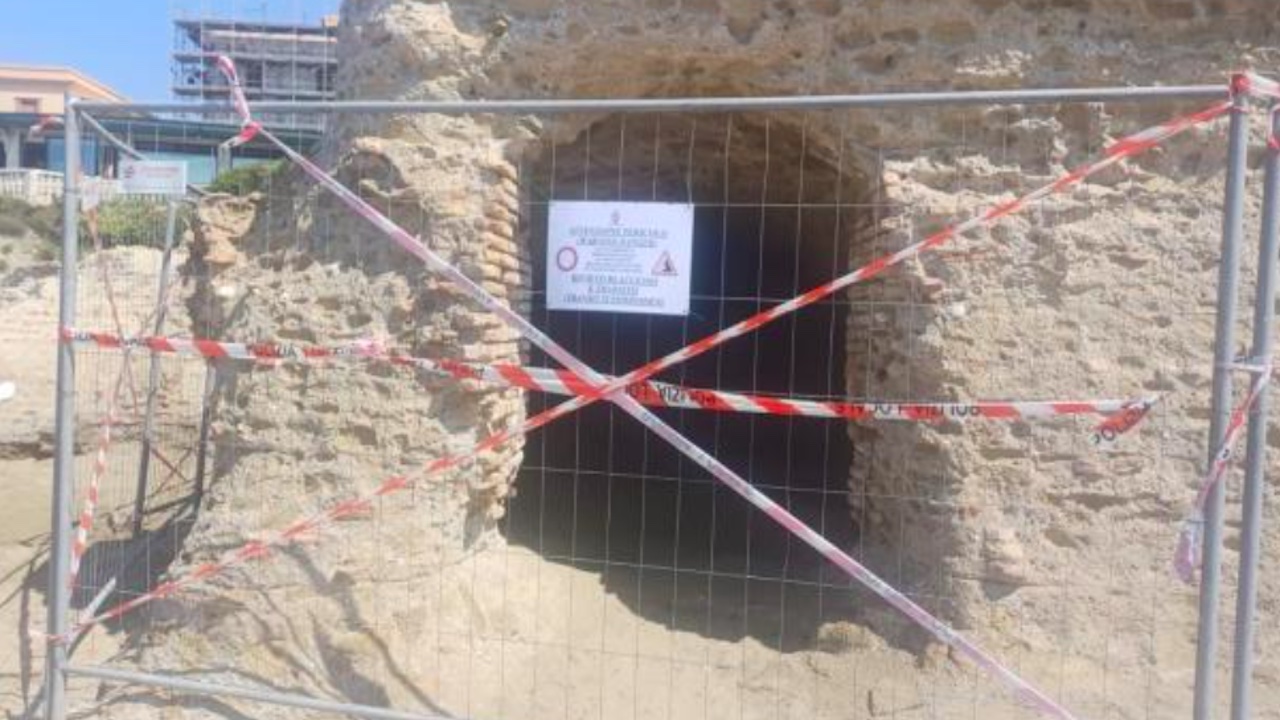 Sgomberate e chiuse le "Grotte di Nerone" ad Anzio, sindaco: “Ora vertice con la Soprintendenza”