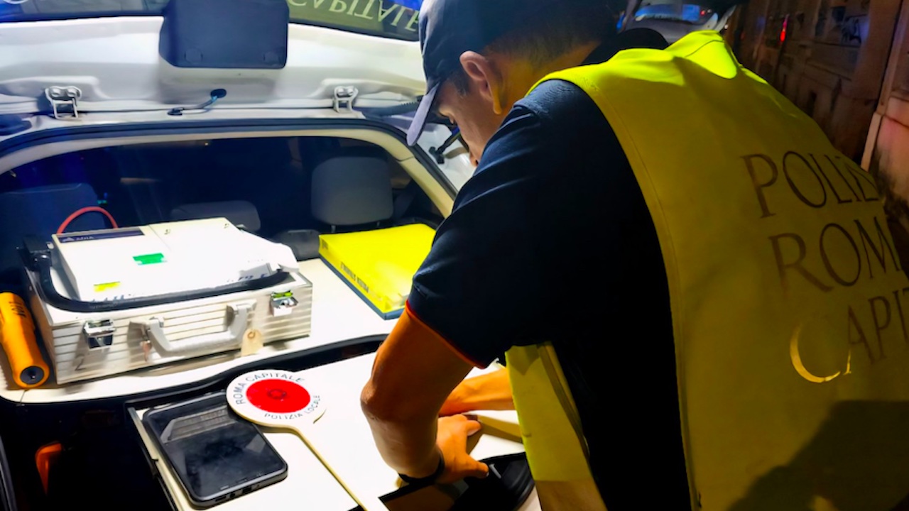 Roma, nel weekend di Ferragosto 20 patenti ritirate per guida in stato di ebbrezza