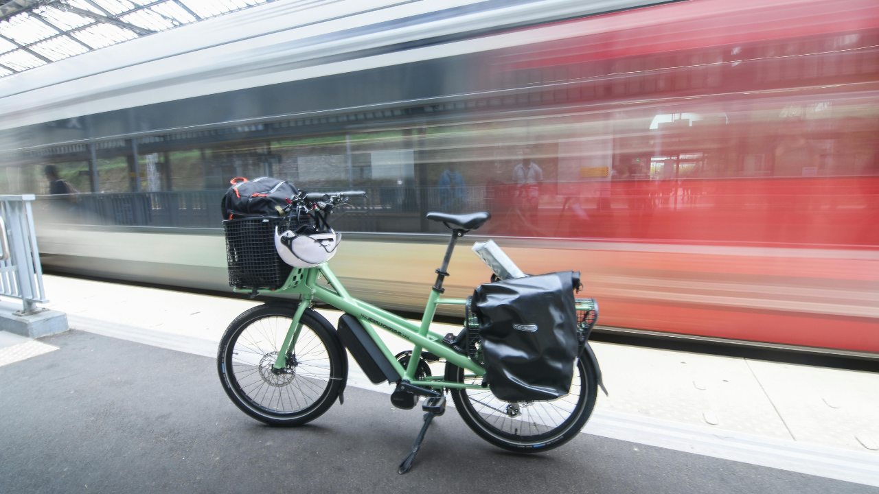 Lavori sui binari nel Lazio, bus da Anagnina e stop ai treni su FL4 e FL6