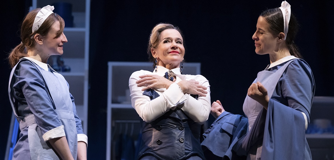 Spazio Diamante, Eva Robin’s tra le protagoniste de  de ‘Le Serve’, di Jean Genet