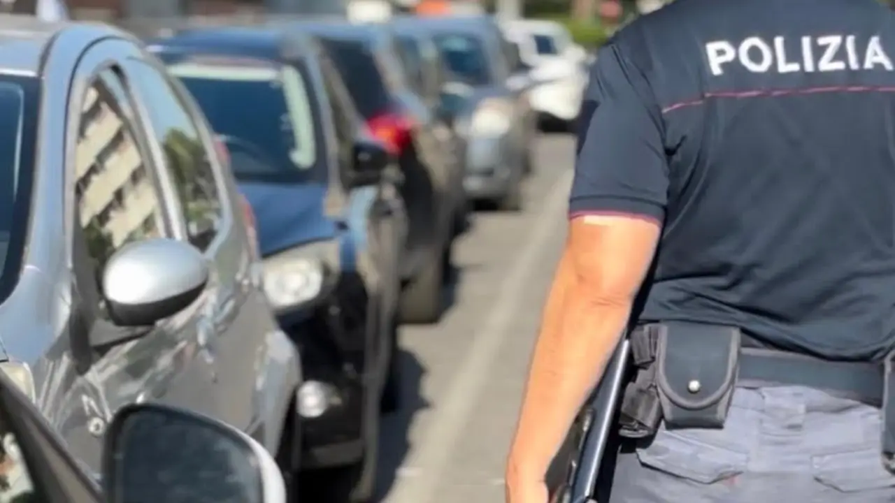 Rapina a viale Marconi: Rolex sottratto a un 20enne