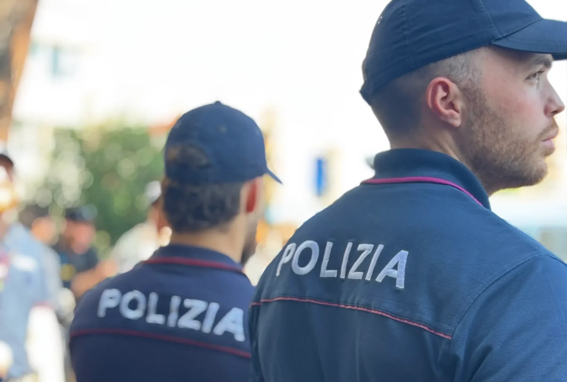 Roma, finge ufficiale giudiziario per ritirare preziosi: arrestata 26enne a San Basilio