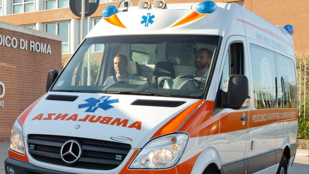 Roma, incidente nella galleria Acqua Traversa del raccordo: un morto e un ferito