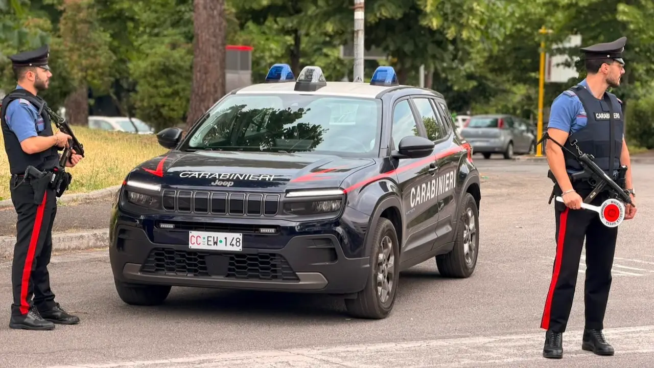 Canale Monterano, addetta alle pulizie denunciata: rubata carta a cassiera e usata per comprare sigarette