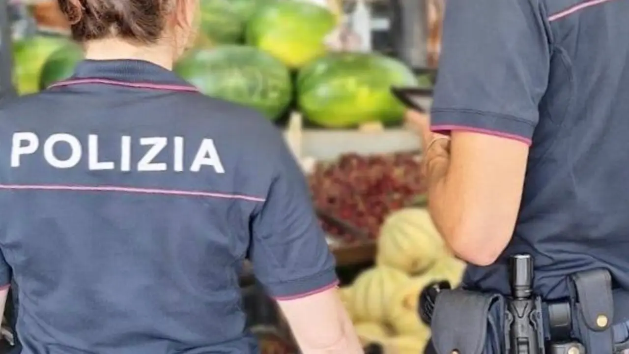 Controlli al mercato di Monte Mario: sanzioni e sequestri per irregolarità igieniche