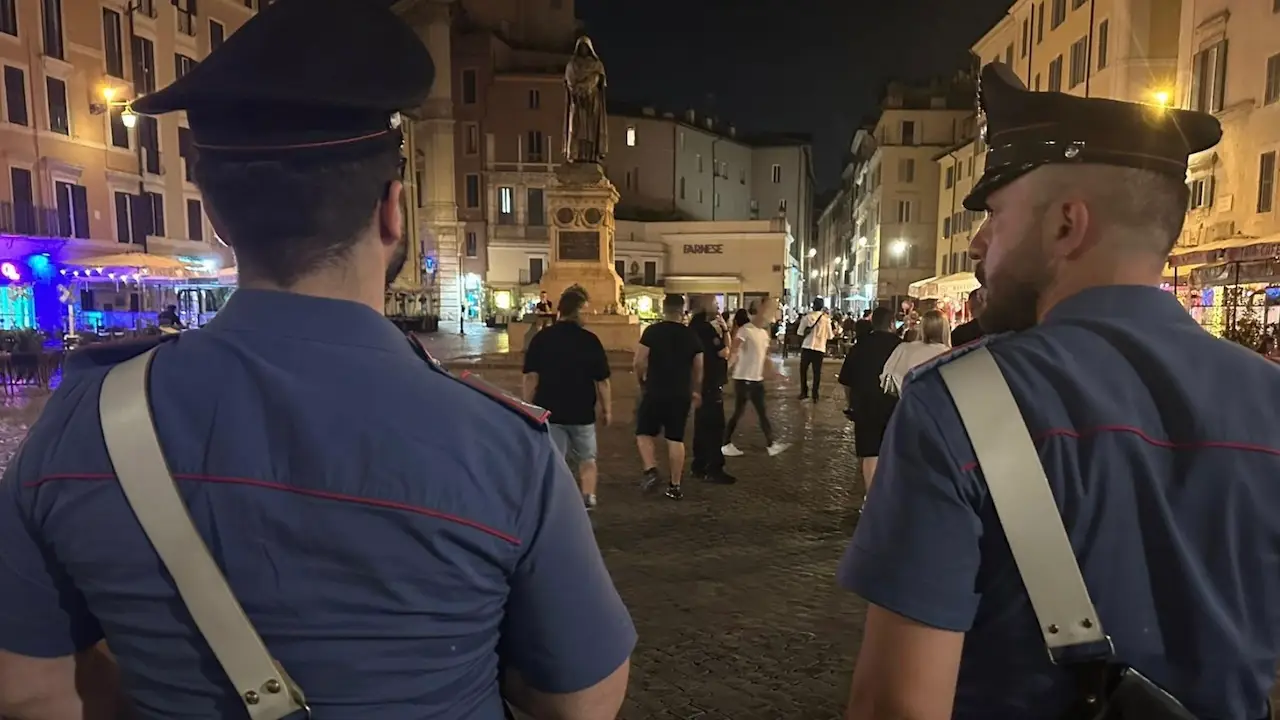 Roma, controlli notturni nel centro storico: cinque arresti per furti e rapine