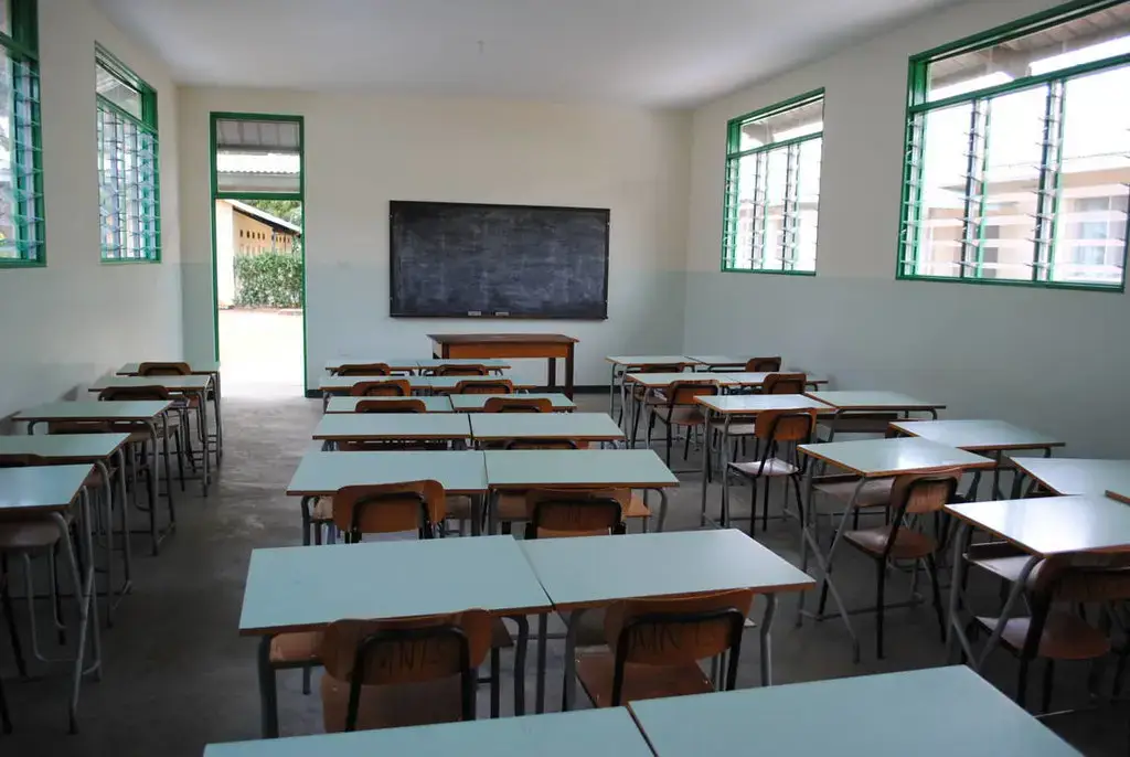 Liceo Vivona, ispettori dopo la mail del prof: audizioni quasi chiuse