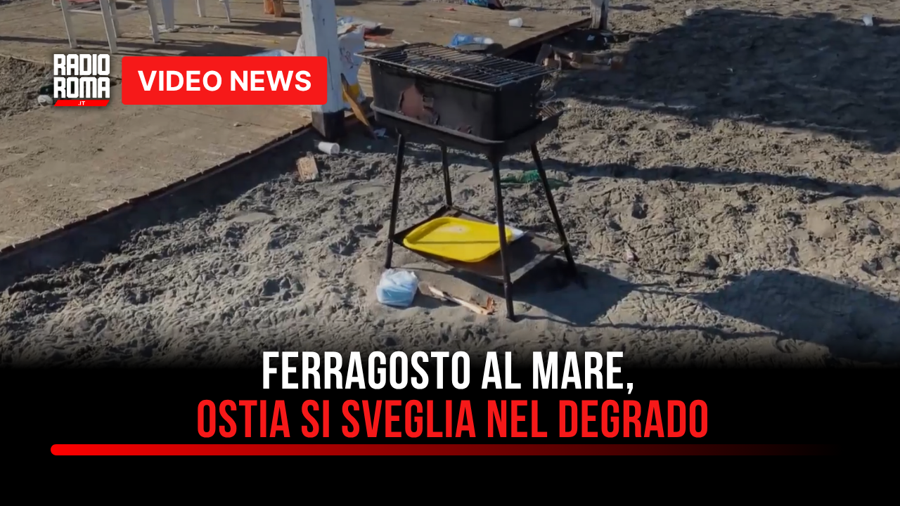Ferragosto al mare, Ostia si sveglia nel degrado: rimossi 50 metri cubi di rifiuti (VIDEO)