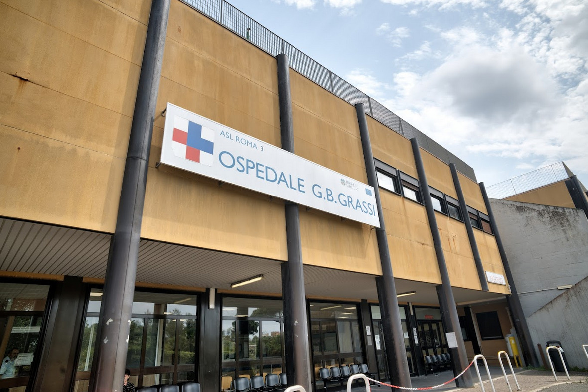 Oculistica al Grassi, 5.600 interventi in un anno: il reparto cresce e punta sulla chirurgia 3D