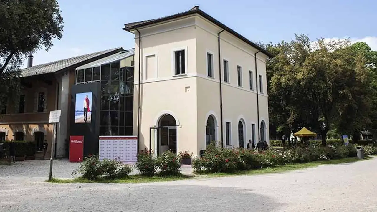 Omaggio a Massimo Troisi: sei film alla Casa del Cinema