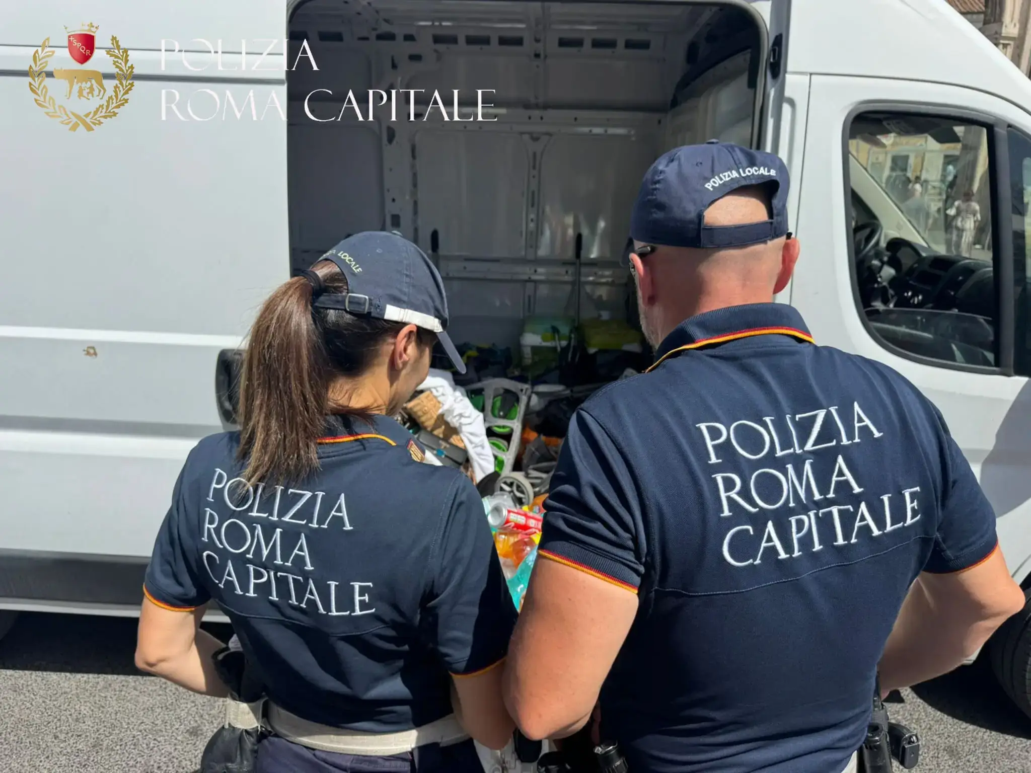 Ristorante abusivo vicino Termini: sequestrati 650 chili di cibo