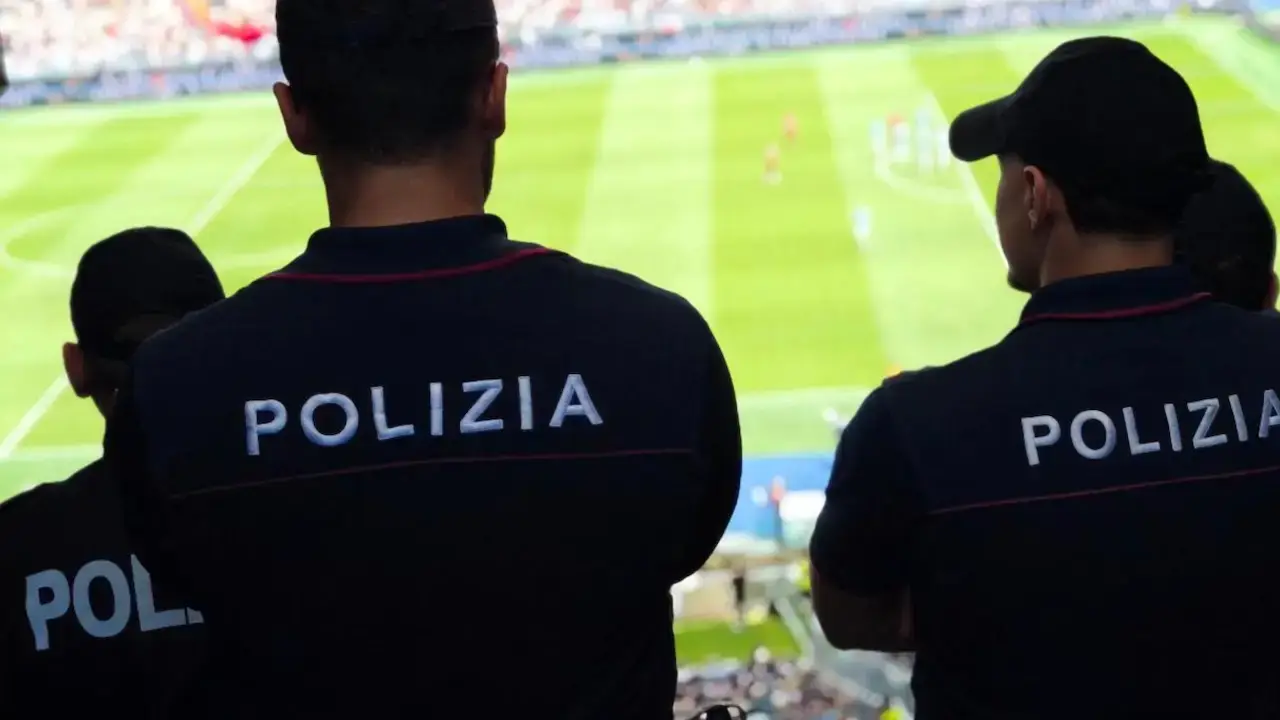 Roma-Atalanta: saluto romano in curva sud, daspo per 16 romanisti