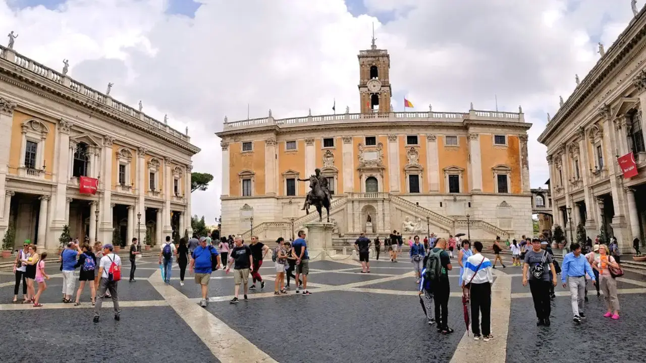 Roma, nuove regole edilizie contro il caldo estivo