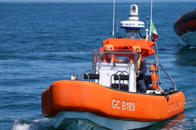Fiumicino, attrezzi da pesca in zone vietate: la Guardia Costiera ne recupera circa 350. Sanzionati i trasgressori