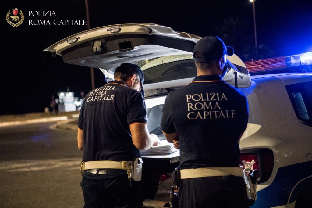 Controlli serali Polizia Locale Roma archivio