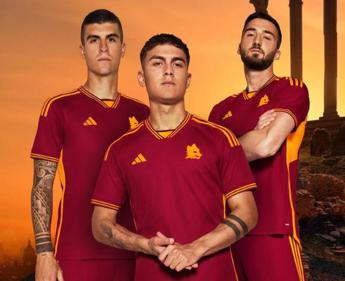 Roma ritorno al passato per nuova maglia con Adidas Video