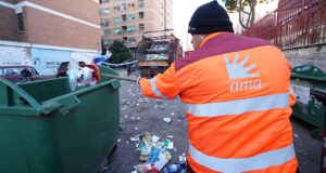raccolta rifiuti roma ama