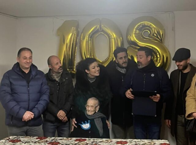 Lucia ha compiuto 108 anni: è la 'nonna piccola' di Roma, la più più longeva del Municipio VI