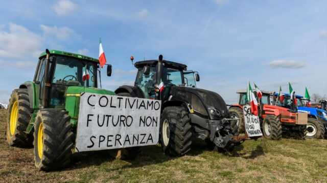 manifestazione trattori roma