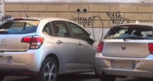 Torna in azione il vandalo seriale dell'Esquilino: stavolta scatta l'espulsione