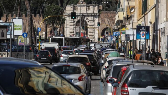 auto traffico roma pendolaria