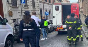 Evacuato hotel al centro di Roma per esalazioni cloro: quattro intossicati