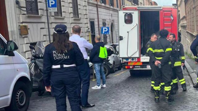 Evacuato hotel al centro di Roma per esalazioni cloro: quattro intossicati